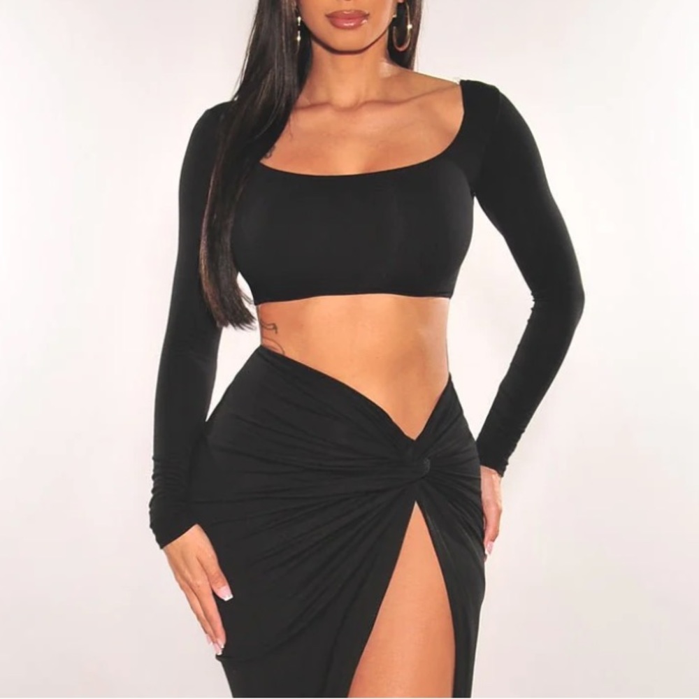 HMS Black Crop Top